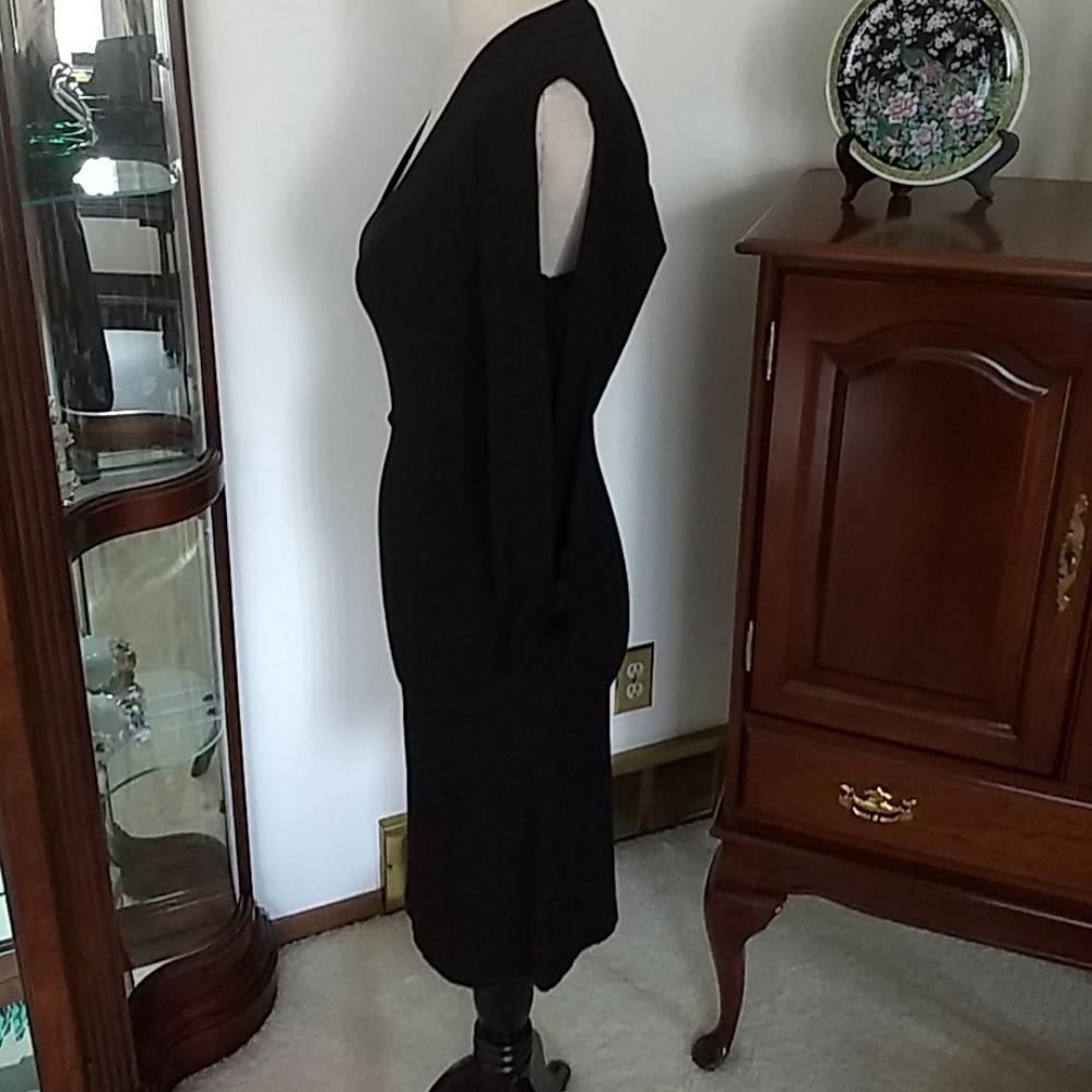 Cache Dress - Picture 2 of 8